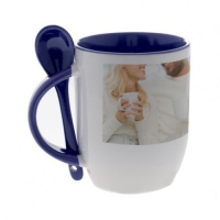 Кружка синяя внутри с синей ручкой и ложкой, 330 мл