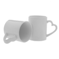 Кружки белые с ручкой "сердце" (пара), 300мл